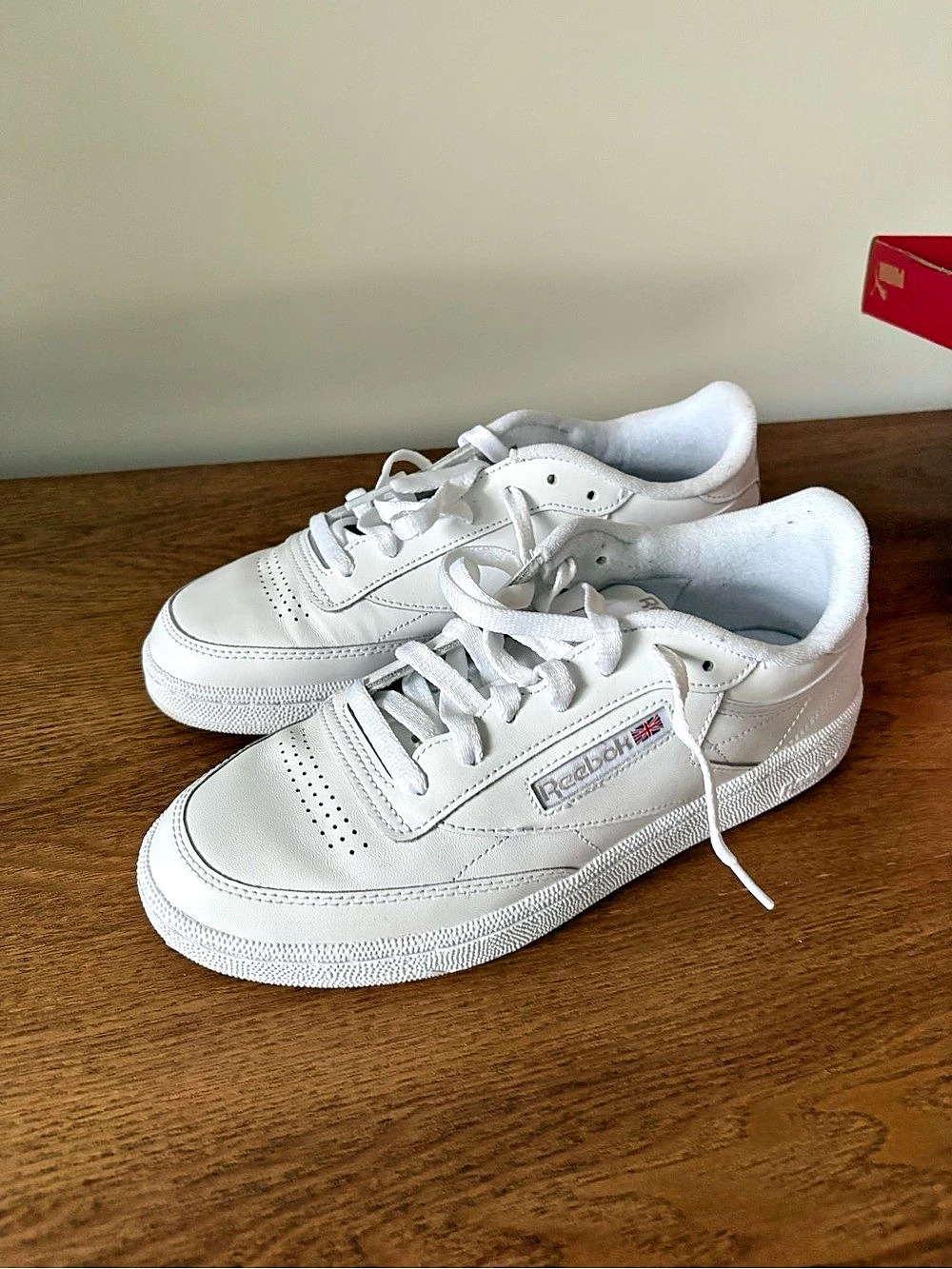 Reebok Club C 85 Women's White Sneakers US 8.5 Like New